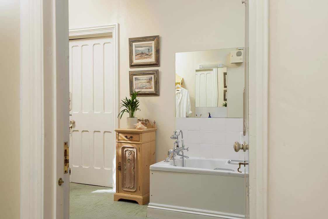 The en suite can be accessed from bedrooms 1and 2.