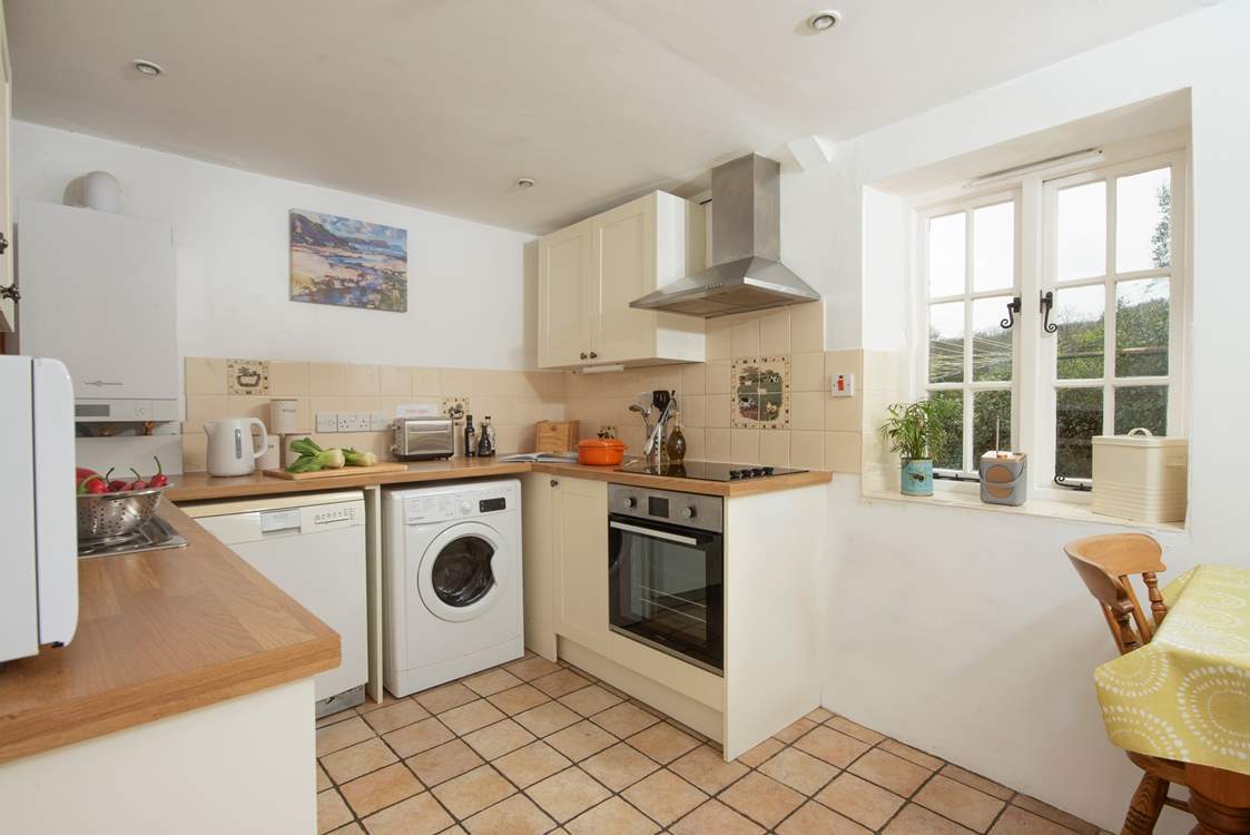 The little kitchen has all that you will need.