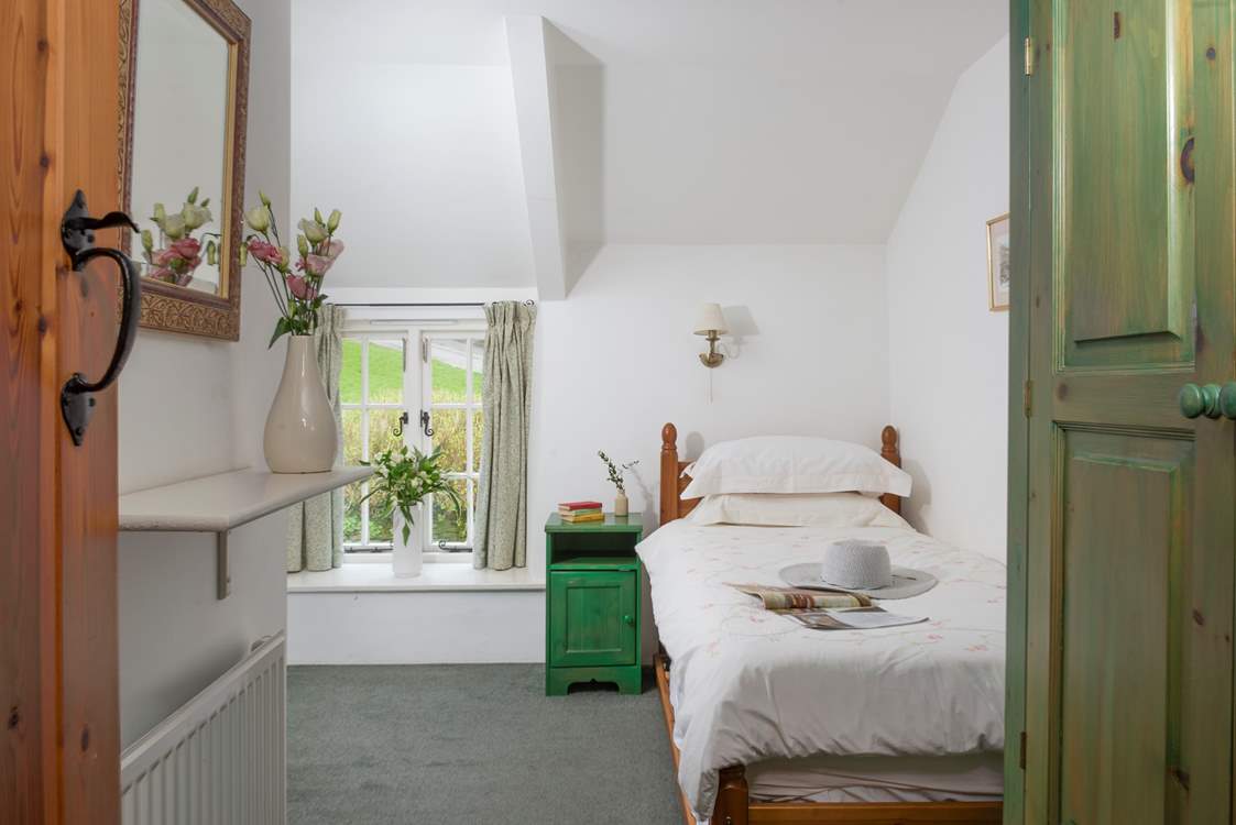 The second bedroom can be set up as a single or twin bedroom - the choice is yours.