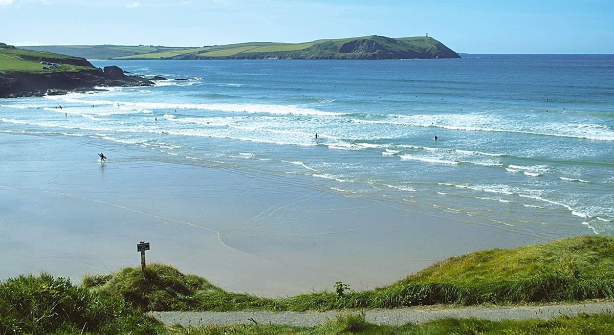 If beach days are in the agenda, you are spoilt for choice. Polzeath is a fabulous beach popular with both families and surfers.