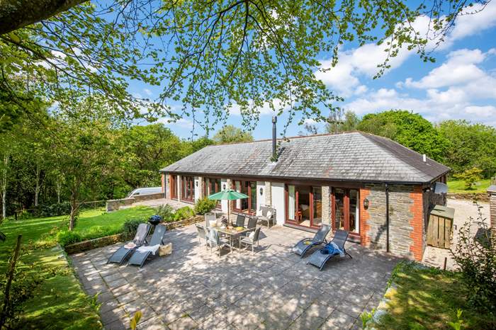 The Linney,Sleeps 6 + 3 cots, 4.4 miles SE of Port Isaac