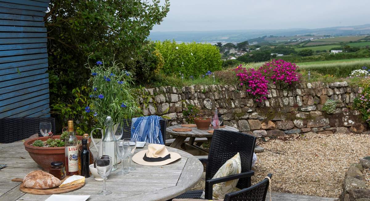 Expansive countryside vistas marry seamlessly with views of the mighty blue ocean just over the hedge, so close you can smell the salty sea air. 