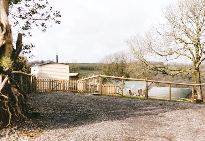 Pull into your own private driveway and walk on to reach the hut.