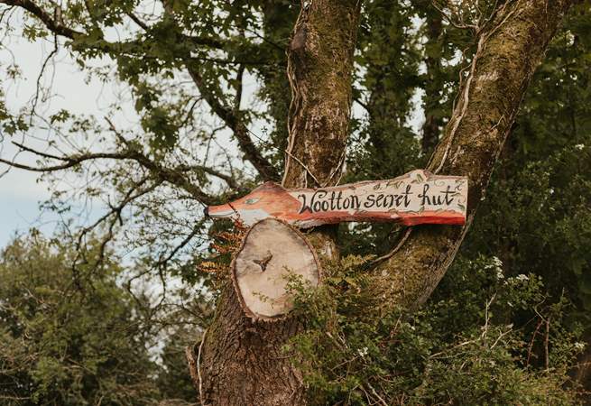 A sign to make you smile as you find your rural shepherds hut!