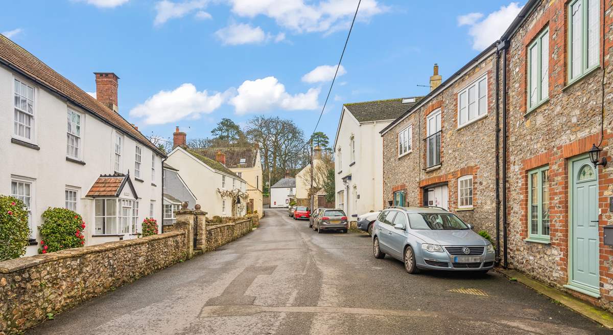 One of the sleepy side streets near the cottage. Perfect for parking a second car or a larger car if you wish.