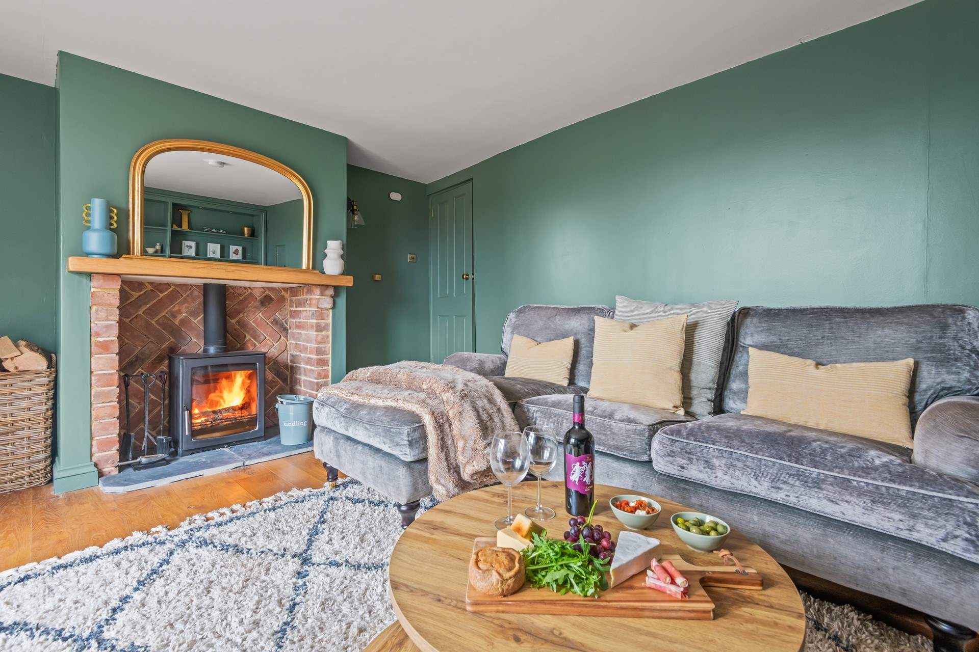 Light the fire and cuddle up on these glorious sofas.