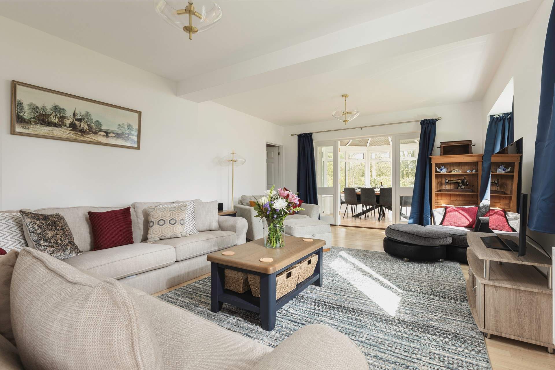 The sitting-room is large enough to spend time altogether.