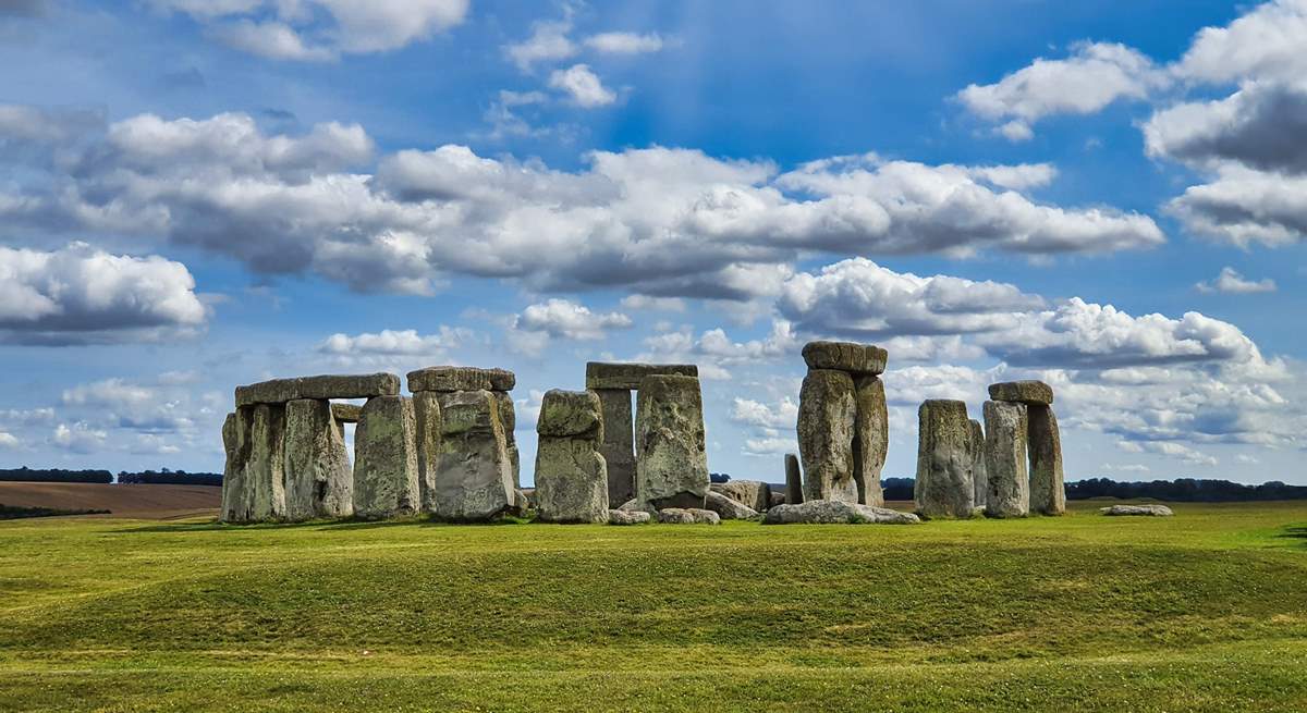 Visit Stonehenge a facinating prehistoric megalithic structure on Salisbury Plain.