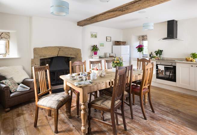 Time for a hearty breakfast in the country kitchen.