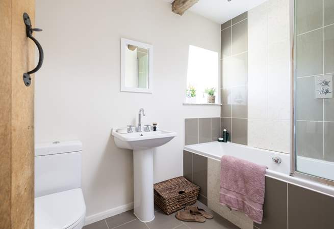 The family bathroom, perfect for a soak after a walk on the moors.