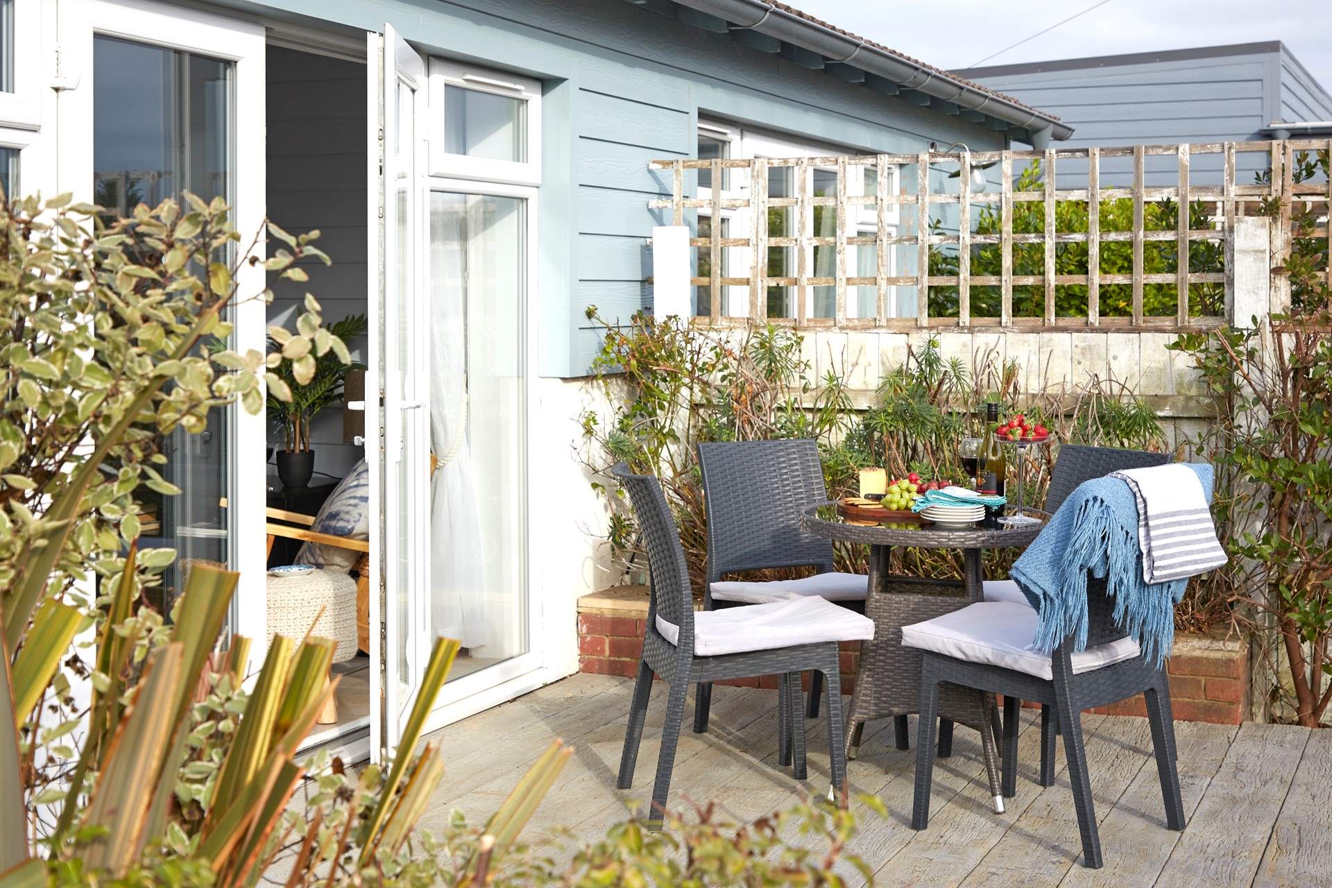 A spot of al fresco dining!