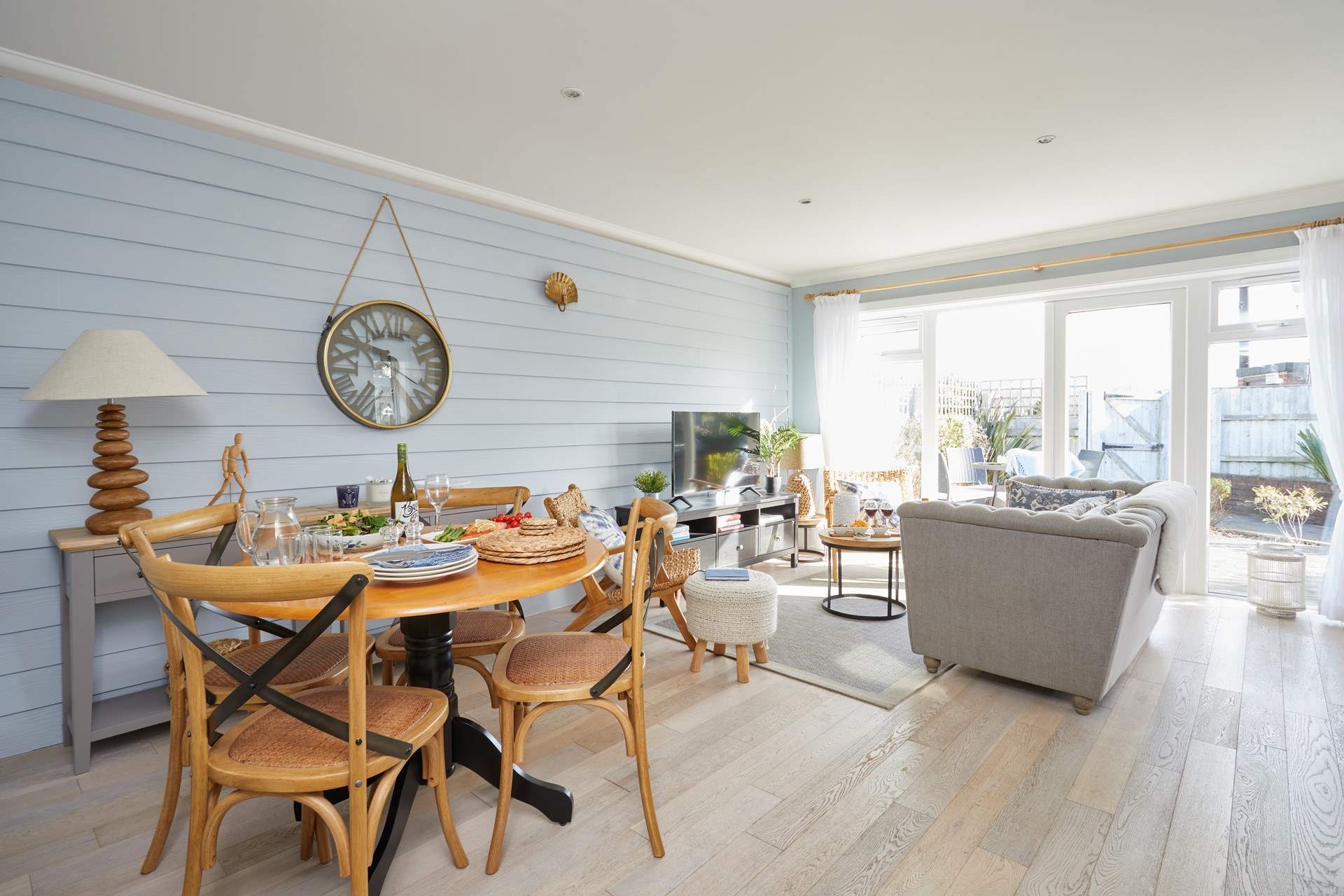 This light and airy space awaits.