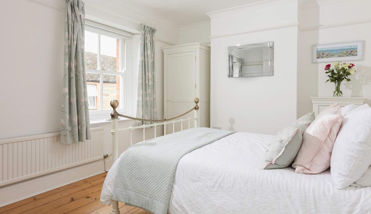 Sink back in to the super comfy bed.