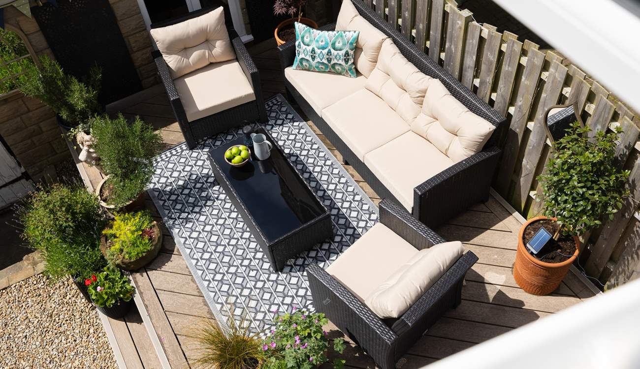 Cocktails at sundown in the courtyard patio, of course, it's a must.