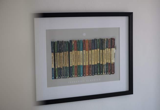 This artwork will definitely give you some ideas of where to visit. 