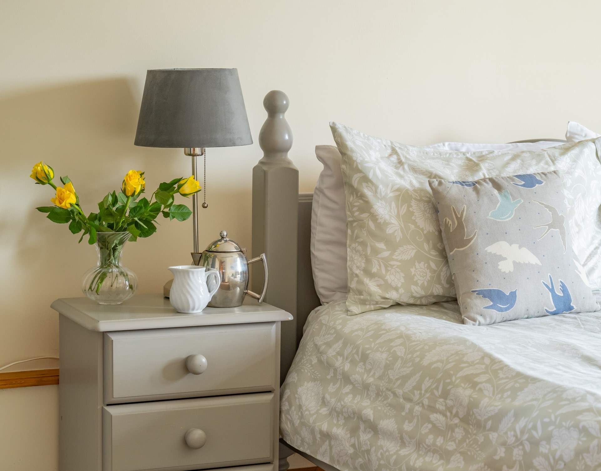 Escape the family and relax with a pot of Earl Grey.