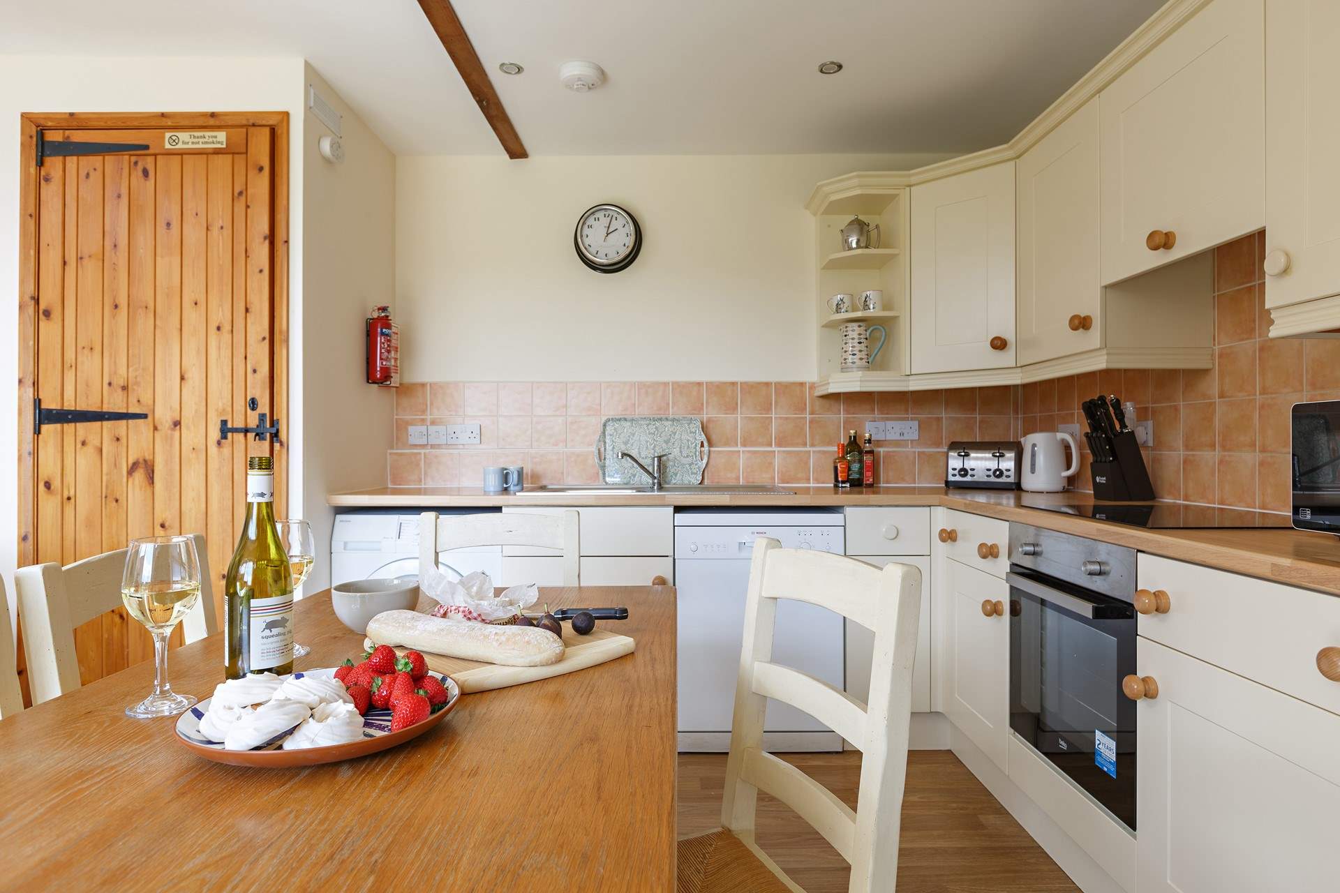 Sociable dining for all the family.