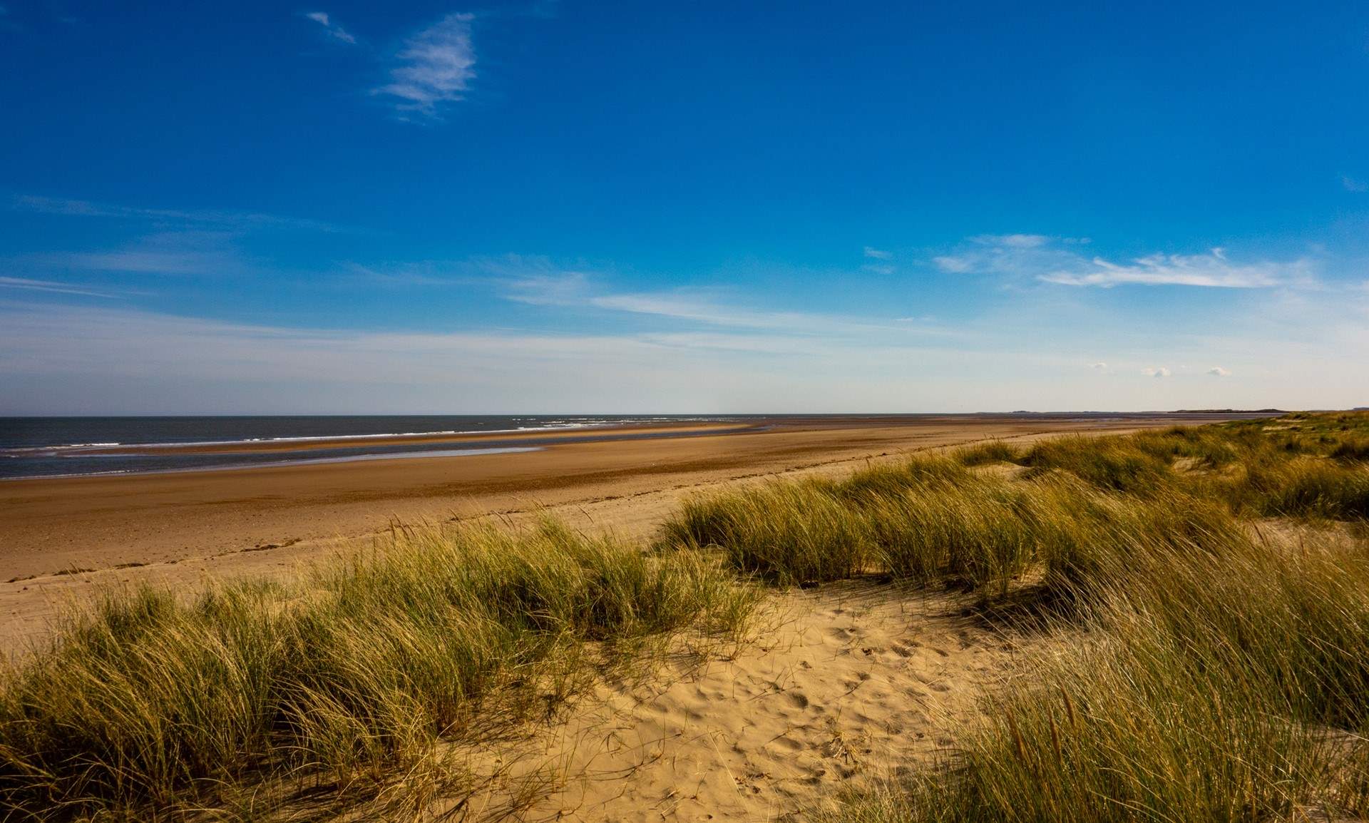 The most tranquil beaches are just a short drive away.