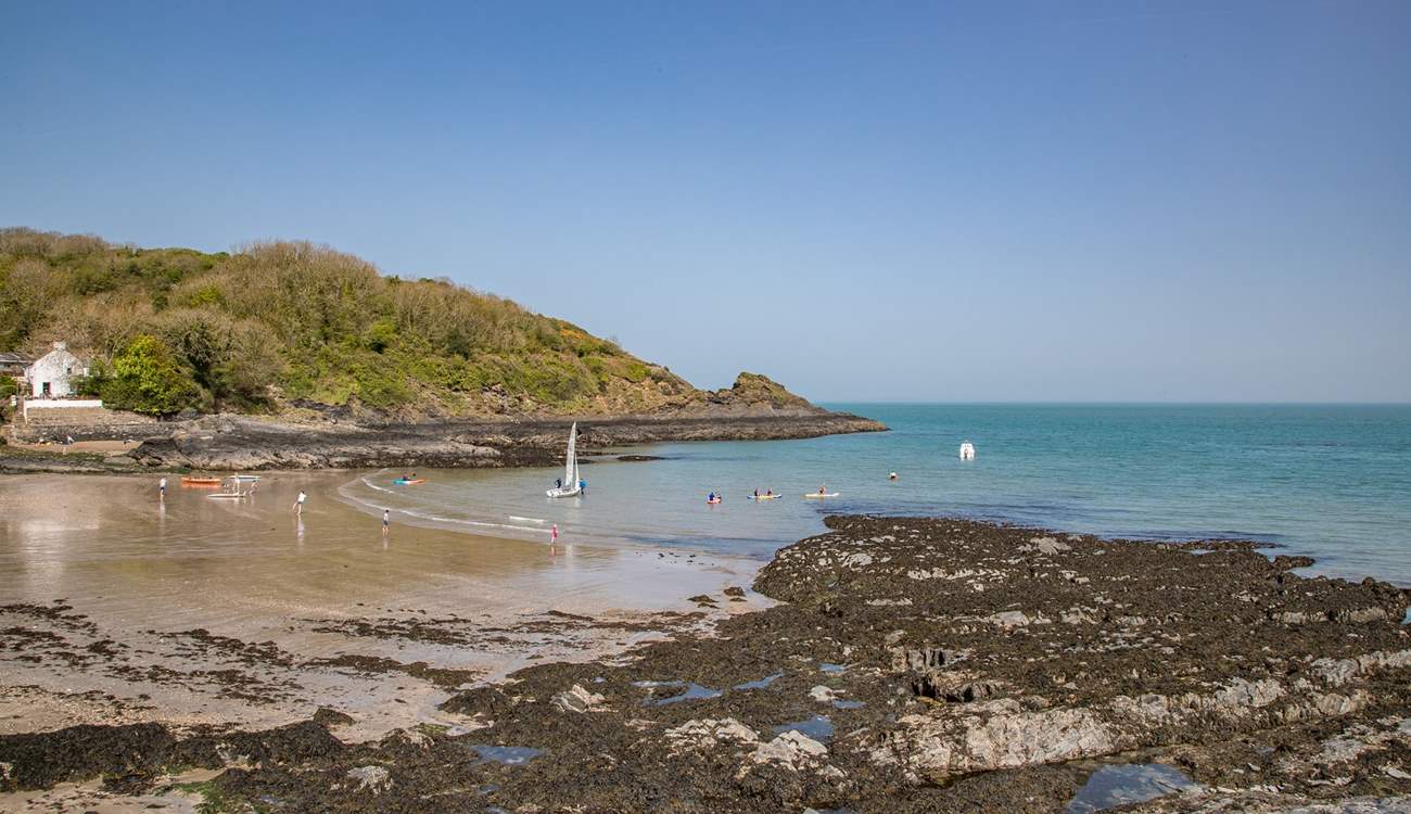 Imagine spending sunny days here, just a two minute walk from Pen yr Onen. 