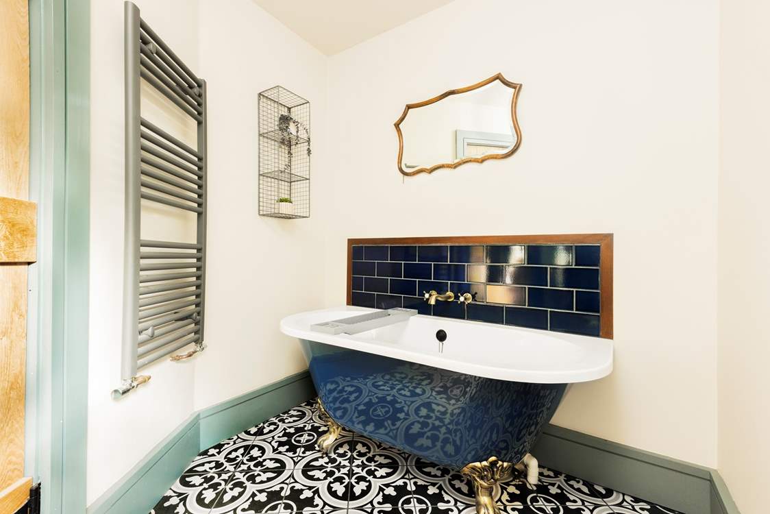 What a tub!