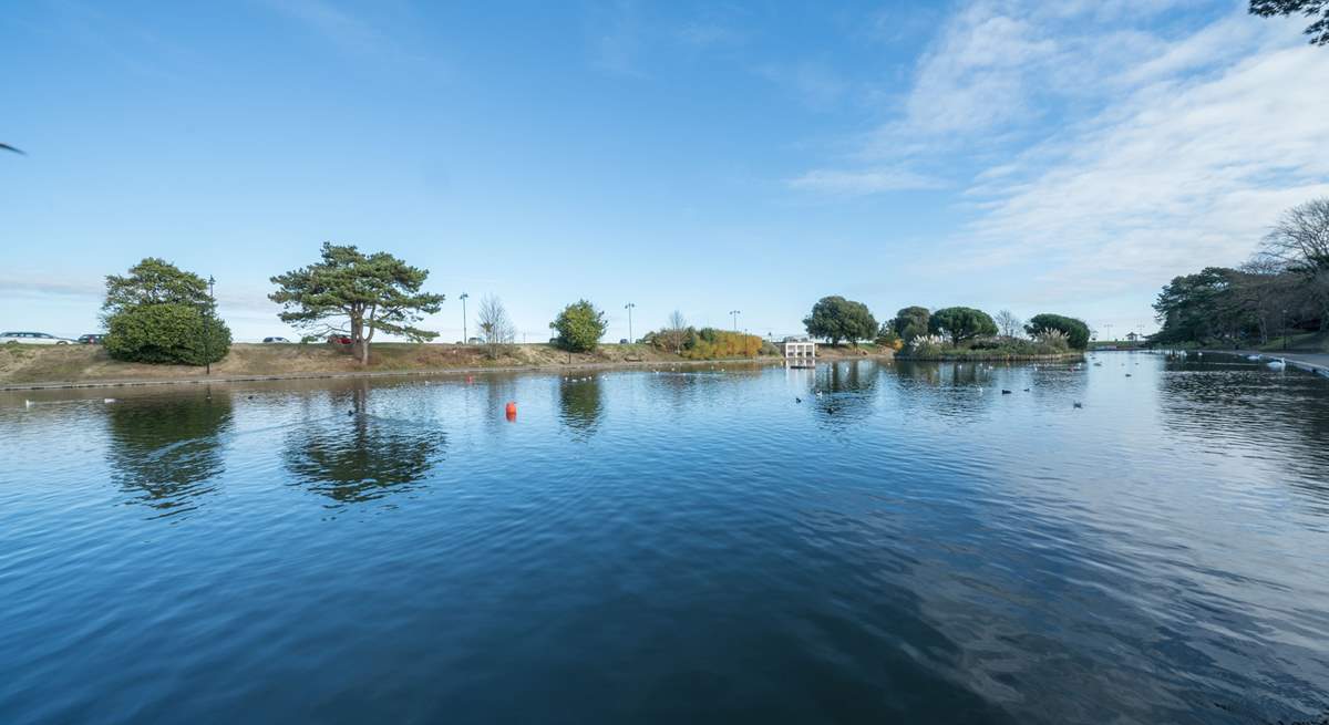 There is so much to see and do on the Island. This is the canoe lake at Ryde.