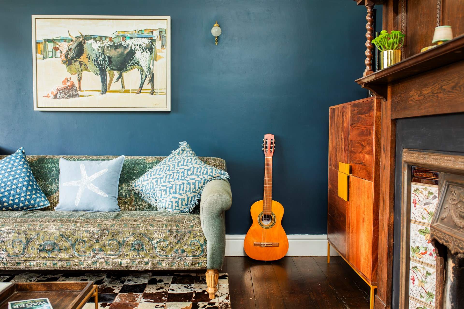 There are many homely touches.