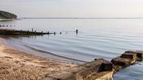 St Helens beach is a stroll away. Perfect for families, swimmers and paddle boarders. 