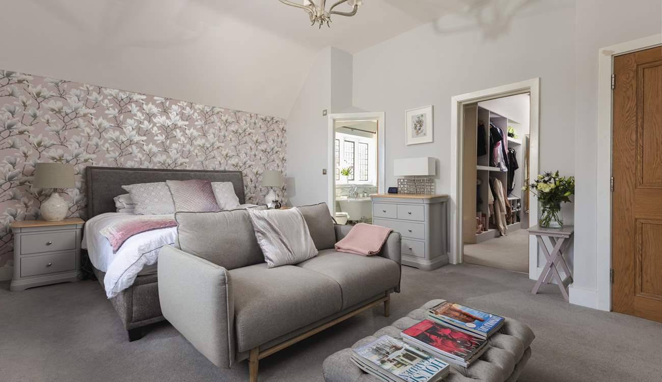 The main bedroom offers the ultimate in luxury and enjoys a spacious walk-in wardrobe.