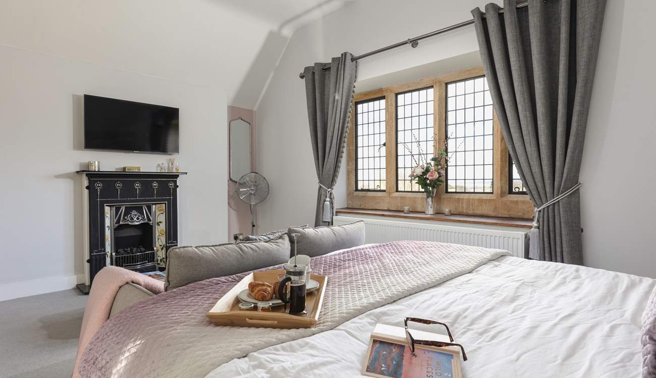 Wake up to incredible views.