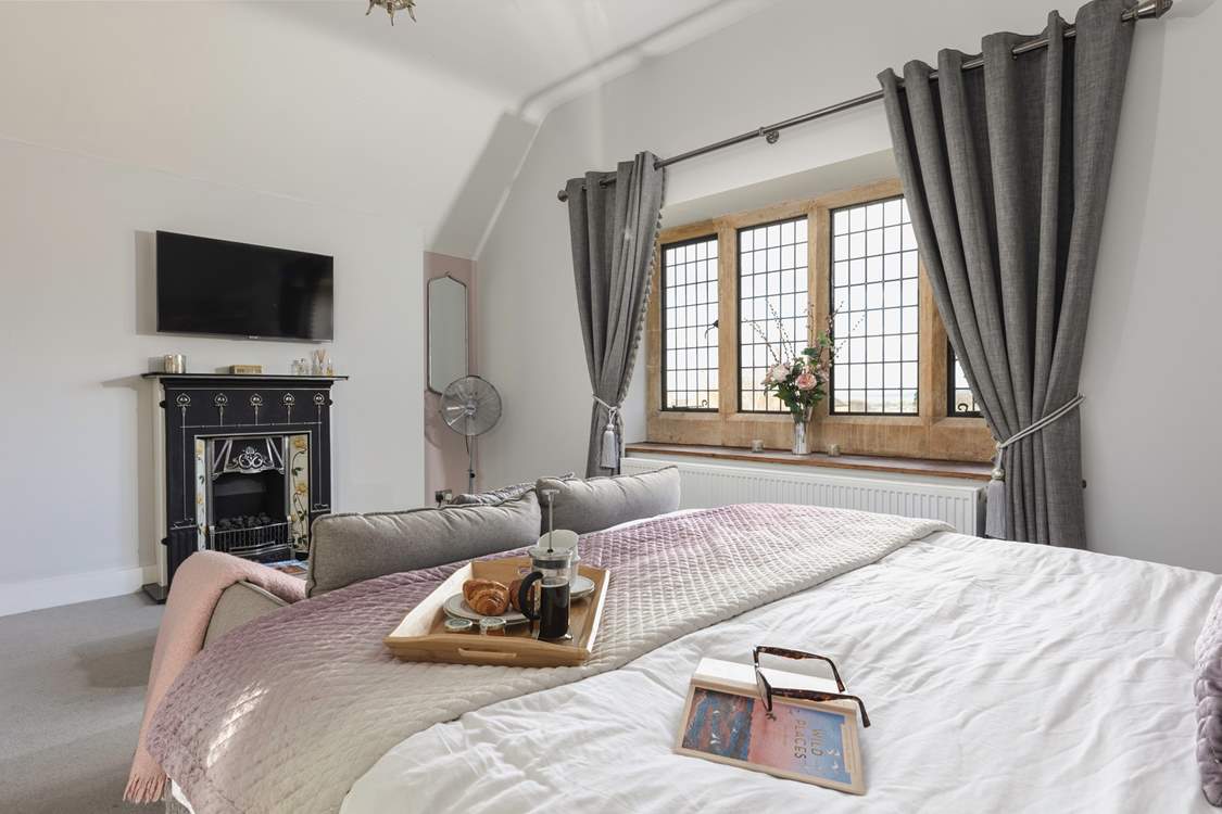 Wake up to incredible views.