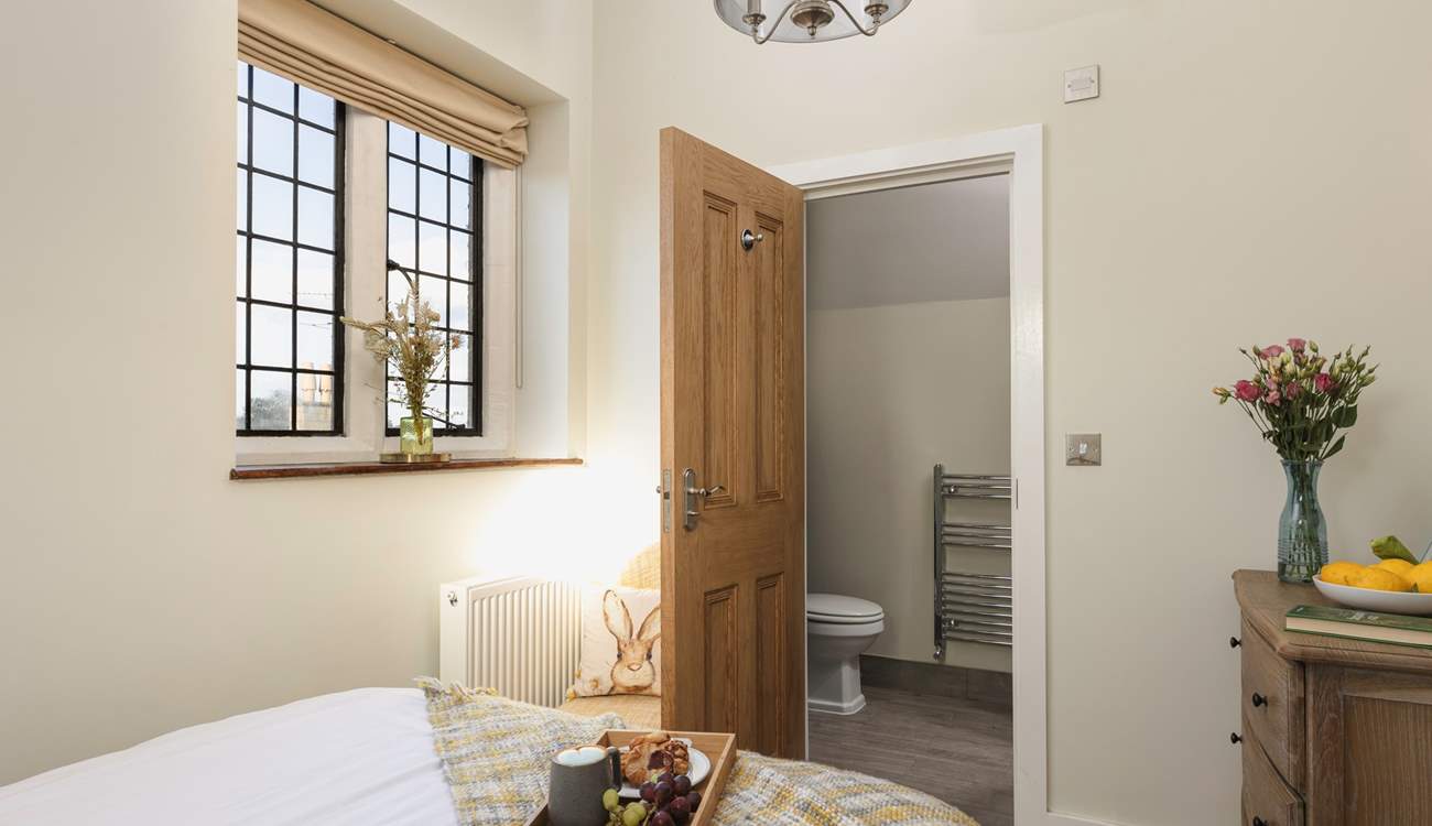 There are period features in all rooms.