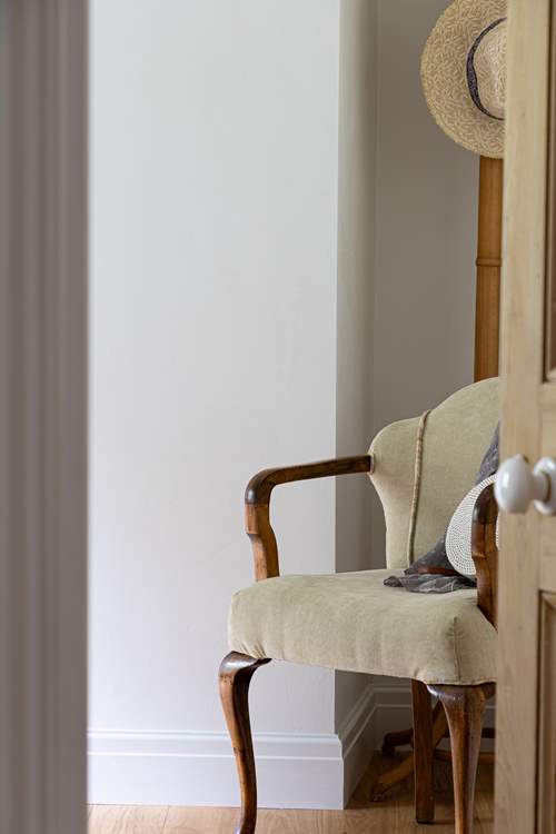 Peeking into bedroom 2.