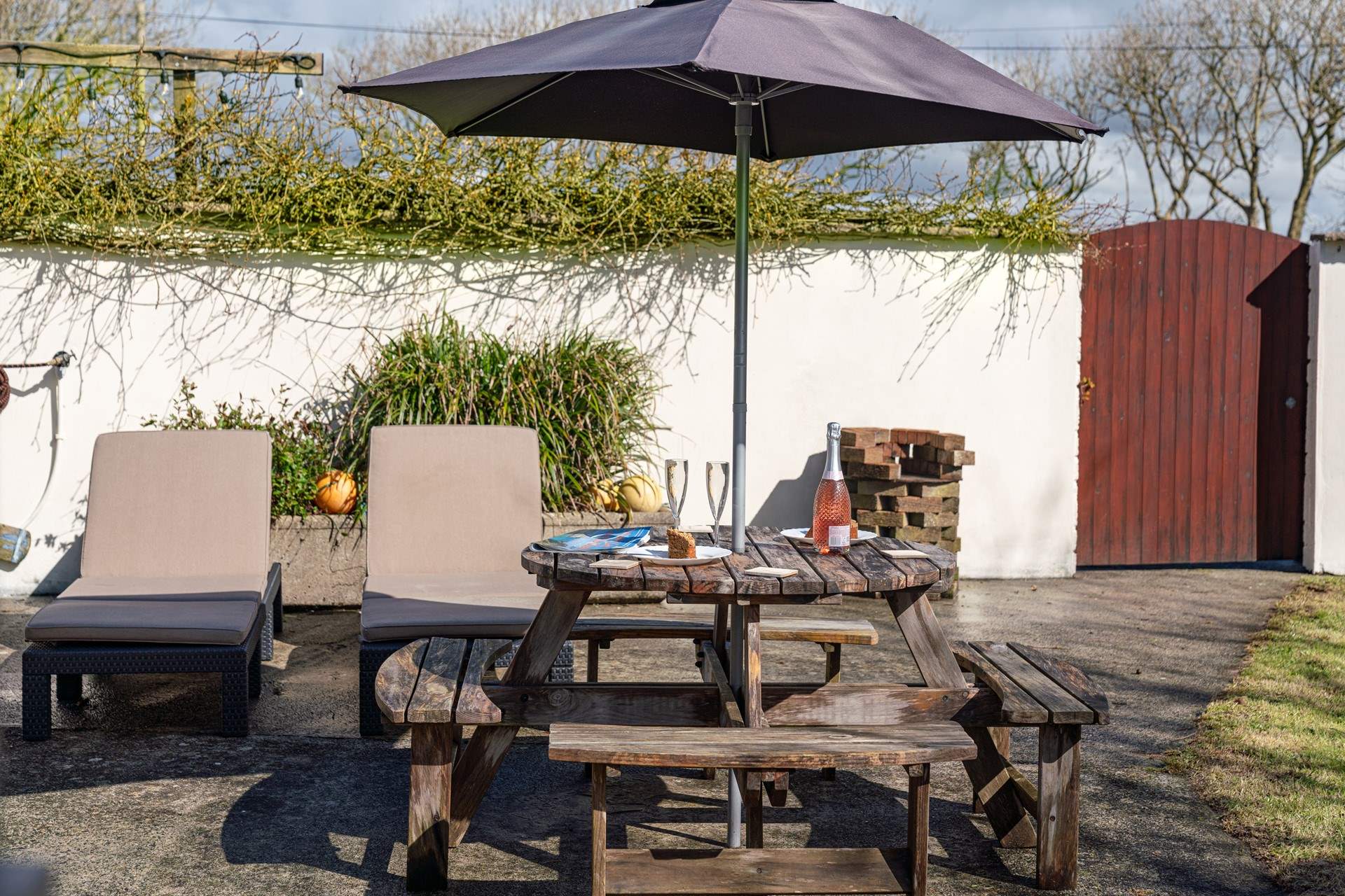 By day spend time in the sunshine, and later under the stars in the glow of the fire-pit. 