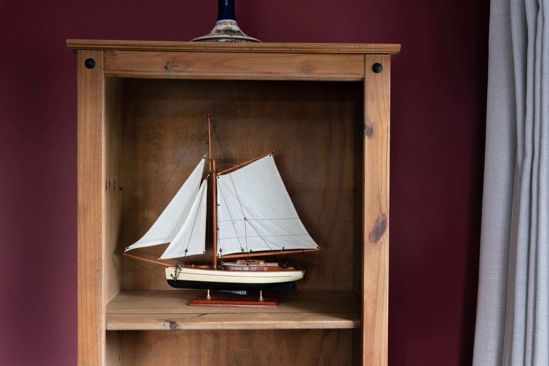 Gentle nautical theme throughout. 