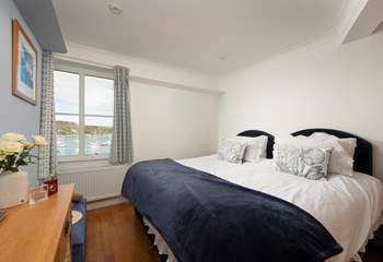 The second bedroom has a super king bed making this great for couples or friends to stay. 