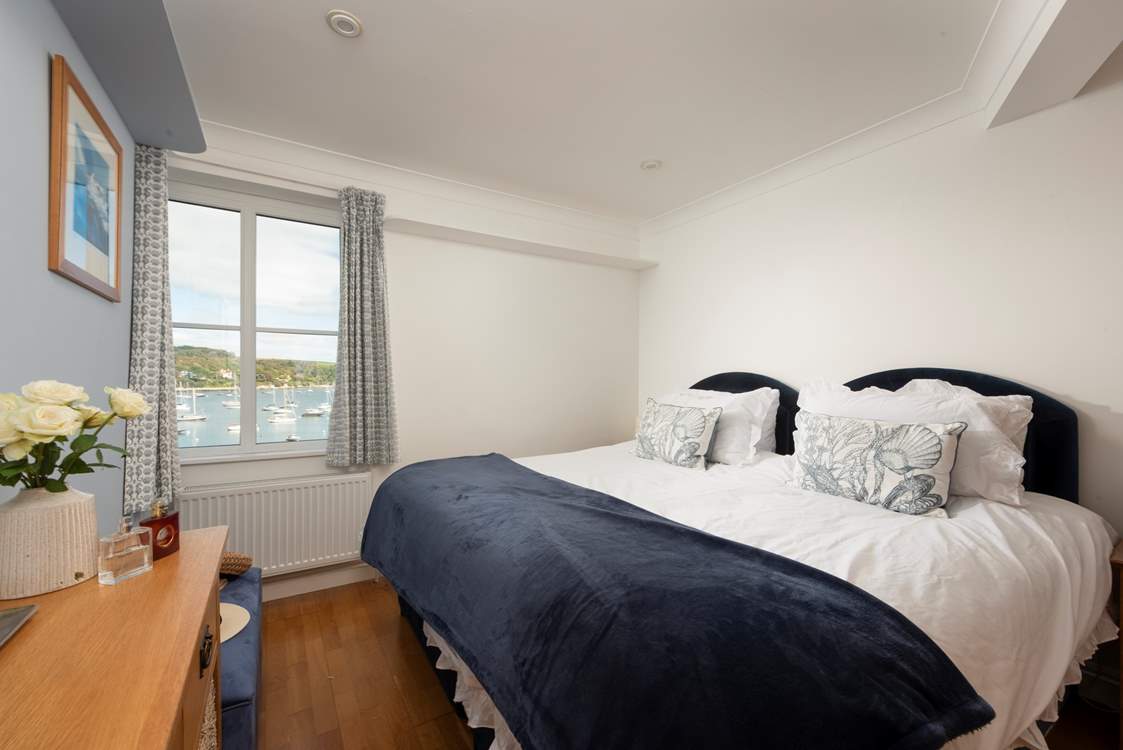 The second bedroom has a super king bed making this great for couples or friends to stay.