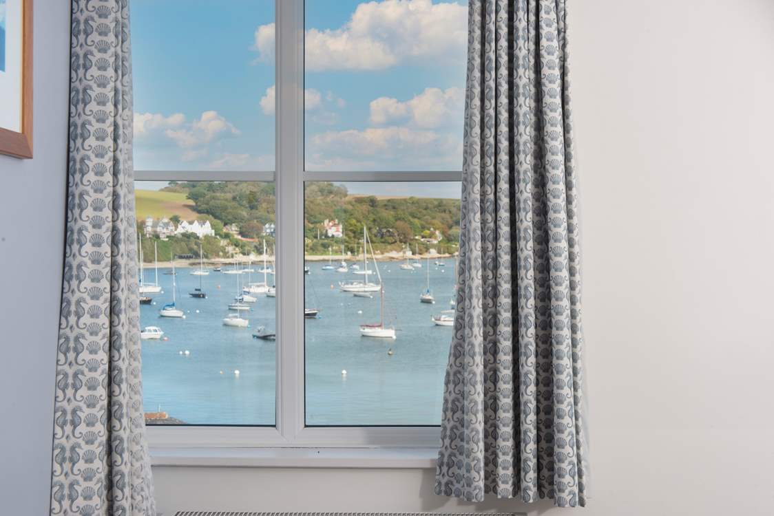 This bedroom of course also has a stunning outlook.