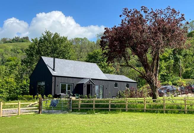 Beacon Hill Barn sits below Beacon Hill in the heart of the South Downs National Park.