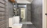 The super stylish shower-room. - Thumbnail Image