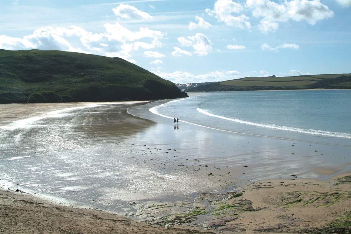 Daymer Bay offers more sheltered waters and welcomes dogs all year, so your four-legged friends will love it here.
