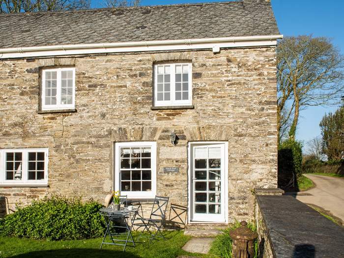 Duck End Cottage, Sleeps 2 in Wadebridge