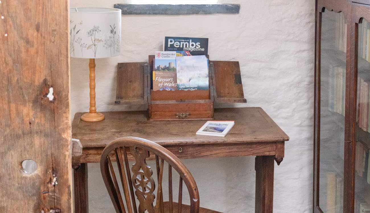 A little nook for writers, readers and dreamers. 