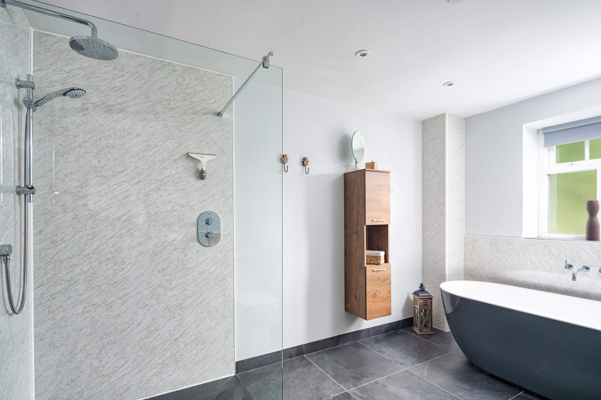 Choose between a soothing soak in the deep tub or a refreshing power shower. 