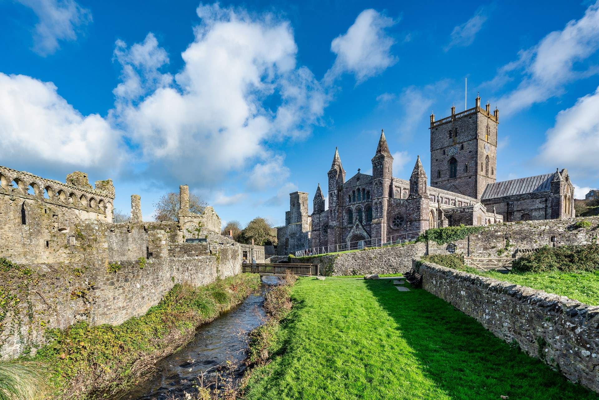 Visit the vibrant, little city of St Davids with its magnificent cathedral and the nearby remains of the Bishop's Palace. 
