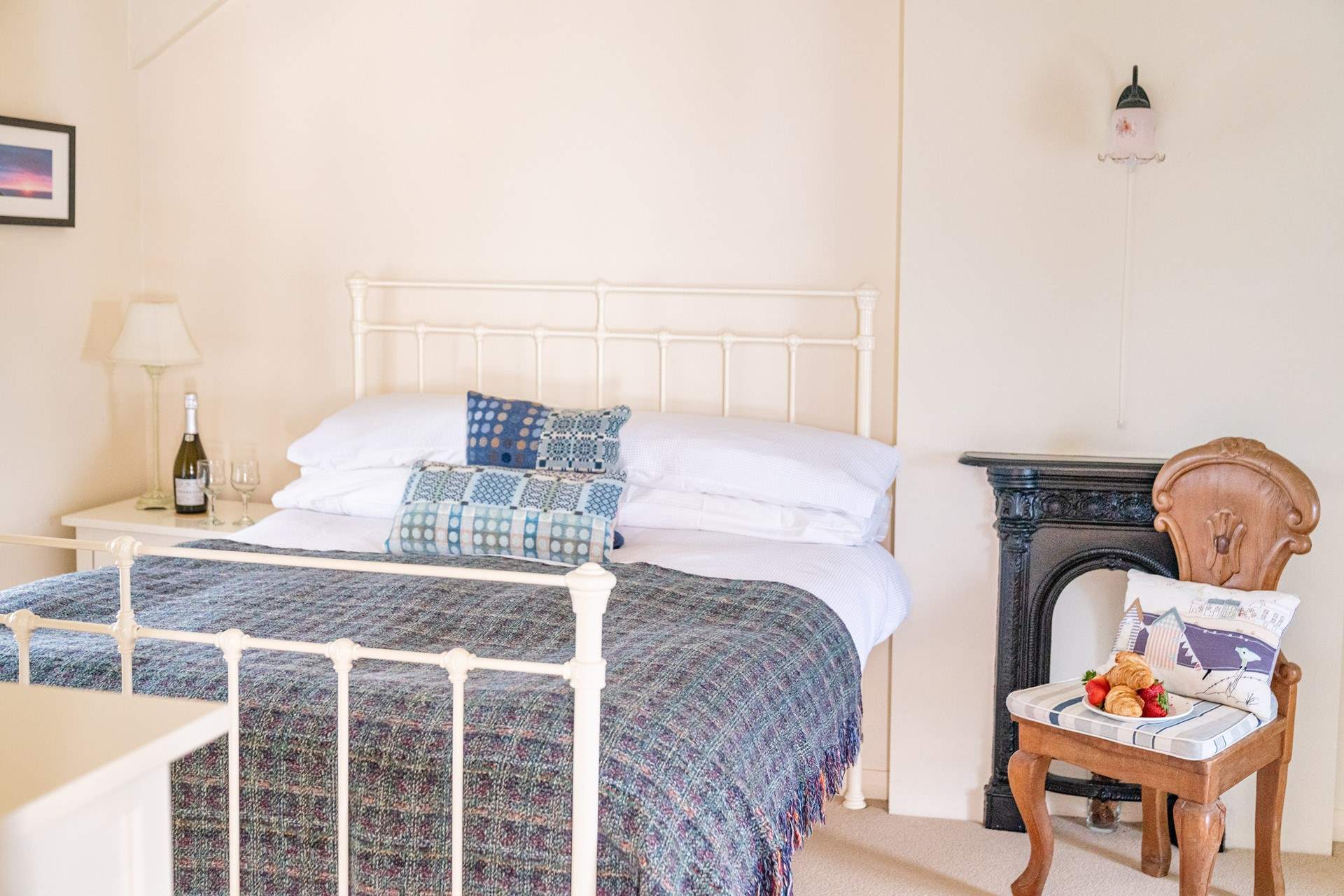 Blissful breakfast in bed.