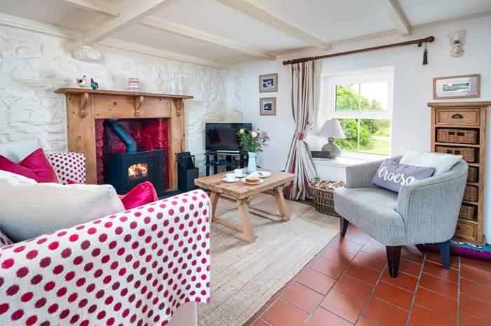 Bwthyn Gynon is a 2 bedroom, dog friendly holiday cottage near the sea near Fishguard.