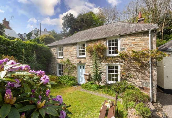 Grove Cottage is just picture perfect. 