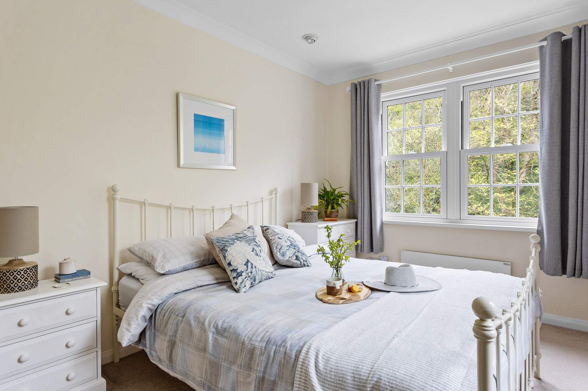 The three bedrooms are located on the ground floor.