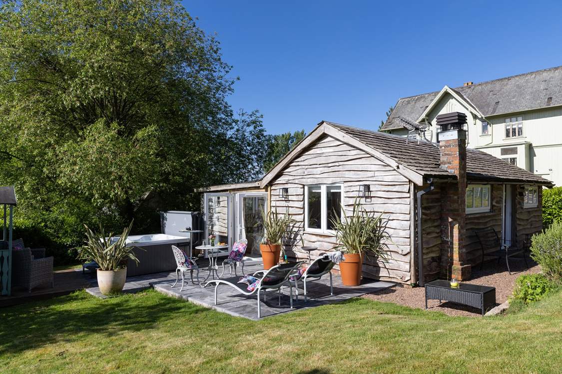 The Nook is completely separate from Burton Hall meaning you have total privacy.