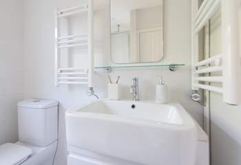 With heated towel rails, perfect after a day at the beach. 